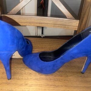 9.5 med rock & republic heels 4in blue like suede material ￼